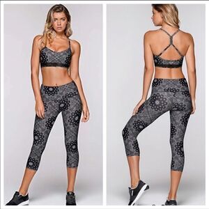 𝅺euc Lorna Jane Bandana Babe 7/8 core tight sz xs